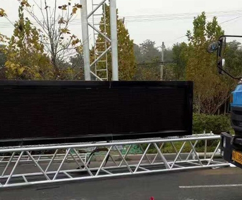 龍門架安裝