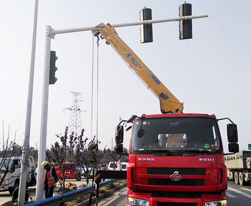 交通信號燈桿